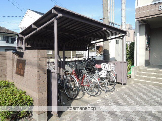 バウムコートB棟の外観写真