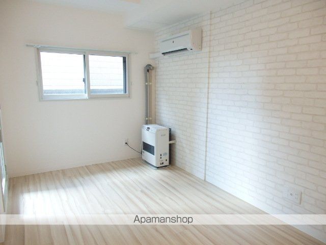 ENCHANーTHE環状通東の内装写真