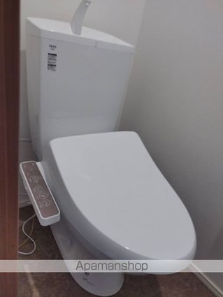 東京都中野区中野３丁目[1K/25.26m2]のトイレ