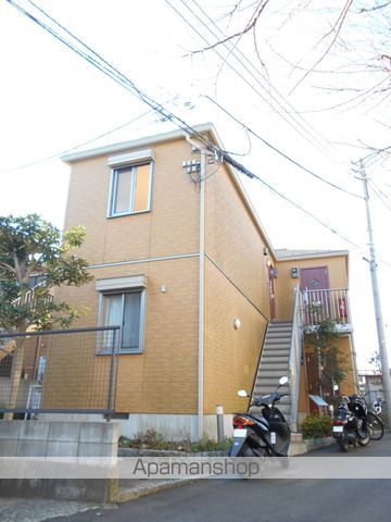 カーサベルデA棟の外観写真