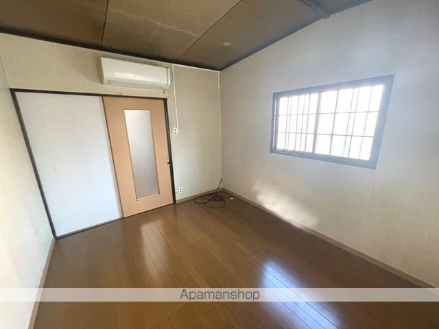 寝屋川市 2階建 築47年の内装写真