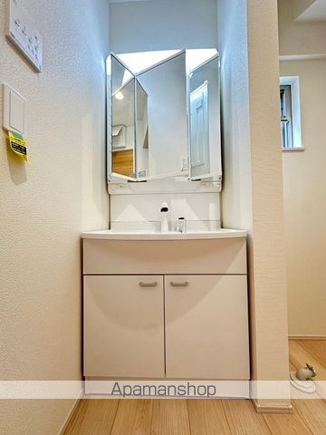 さいたま市見沼区 2階建 築3年の内装写真