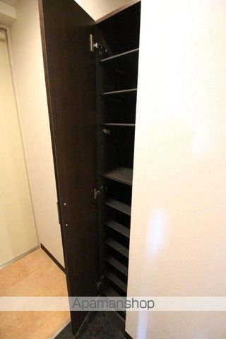 ガーデンコート栄町の内装写真