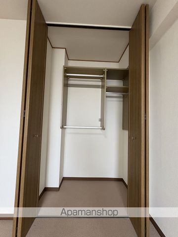 ライオンズマンション上中野の内装写真