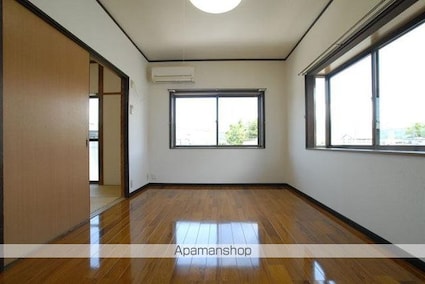 三の丸ハイツＢ棟[3K/49.68m2]のリビング・居間