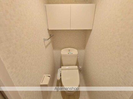 和歌山県和歌山市栄谷[2LDK/66.31m2]のトイレ