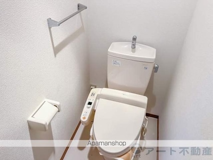 Ｙ．サイレントビレッジ山越[2LDK/55.41m2]のトイレ