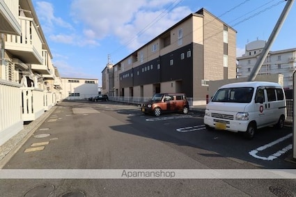 グランドソレイユ　Ａ棟[1LDK/33.39m2]の駐車場