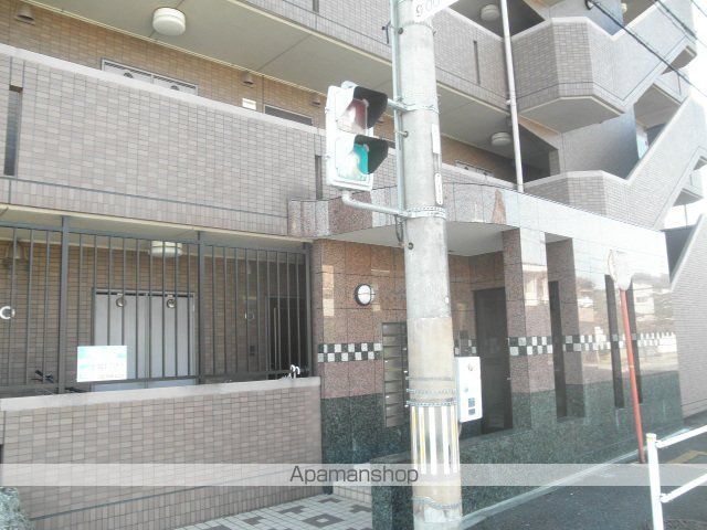 ハイツ草薙の外観写真