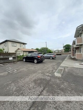 サンセール・リオン　Ｂ[2DK/47.93m2]の駐車場