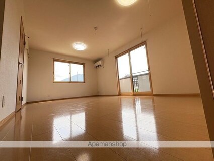 ＫＮＫＳ　ステラ[1K/34.72m2]のリビング・居間