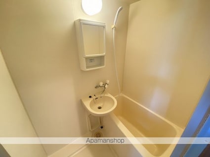 ハイムクマンド[1R/20m2]のバス