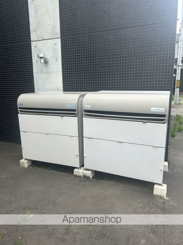 シャルマン東区役所前の外観写真