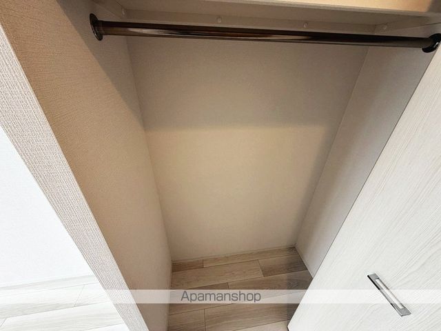 エスリード新大阪ザ・プレミアEASTの内装写真
