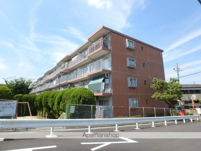 山田池パークハイツの外観写真