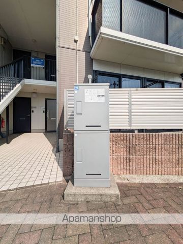 ハイラーク甘木 C棟の玄関写真