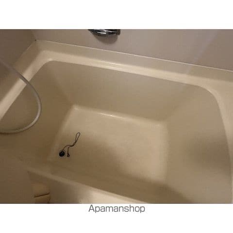 エビデンスの内装写真