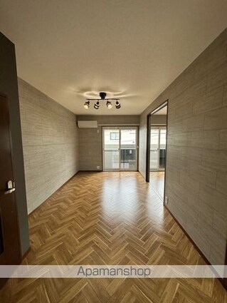 岩手県盛岡市黒石野２丁目[2LDK/50m2]のリビング・居間