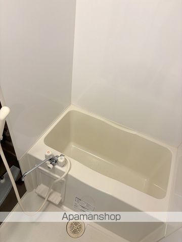 WOB AWAZAの内装写真