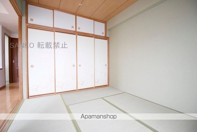 オリエンタルコート大友の内装写真