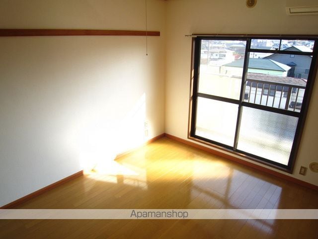 宮ノ脇マンションの内装写真