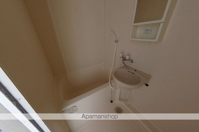 八反町ウイングの内装写真