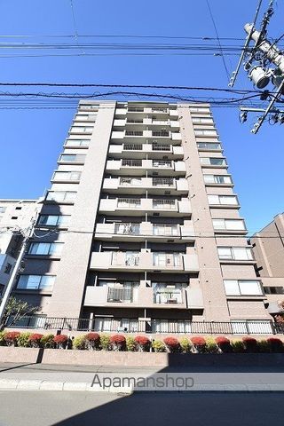 ライオンズマンション裏参道第2の外観写真