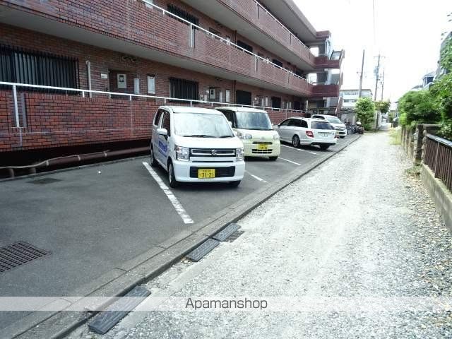 ロイヤルメゾン小豆餅の外観写真
