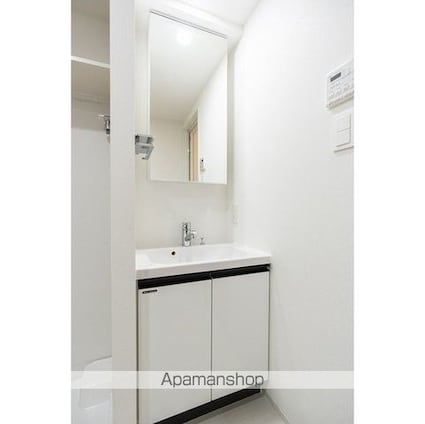 コンフォリア・リヴ下落合[1DK/25.22m2]の洗面所