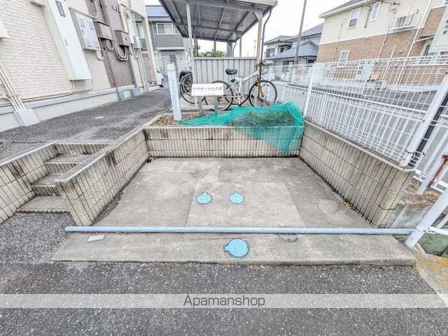 マリオーネ八千代の内装写真