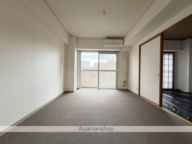 シャンボール二日町の内装写真