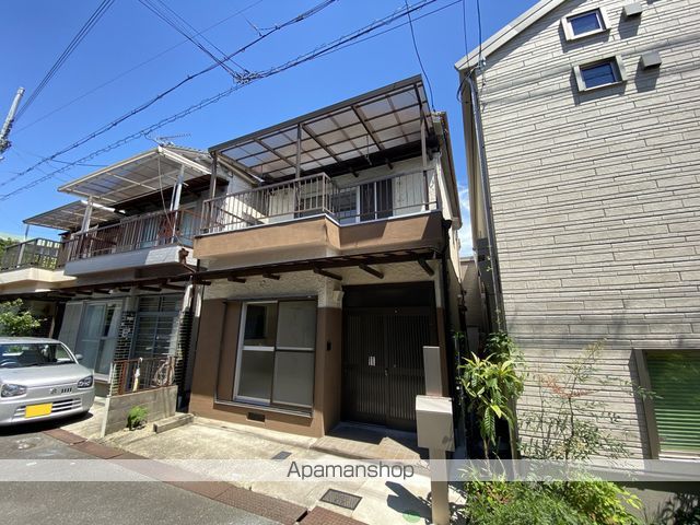 長尾東町3丁目戸建ての外観写真