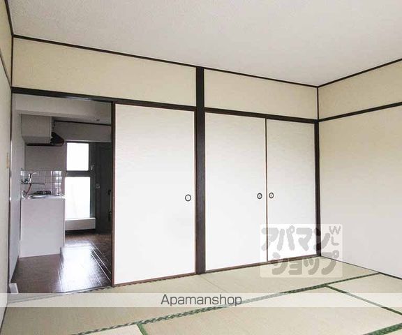 西浦マンションの内装写真