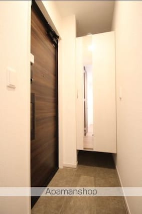 コンフォート北綾瀬[1LDK/30.3m2]の玄関