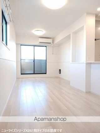 アーバンコート　西青山　北棟[2LDK/59.55m2]のリビング・居間