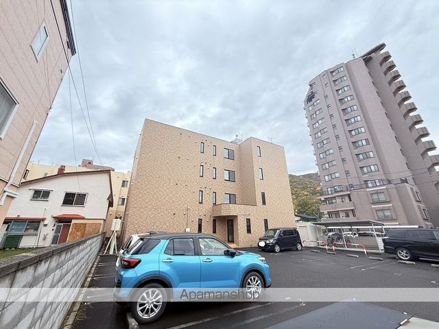 ラパーチェ山鼻の外観写真