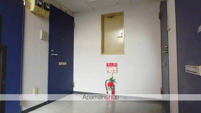 プレステージ北20条の玄関写真