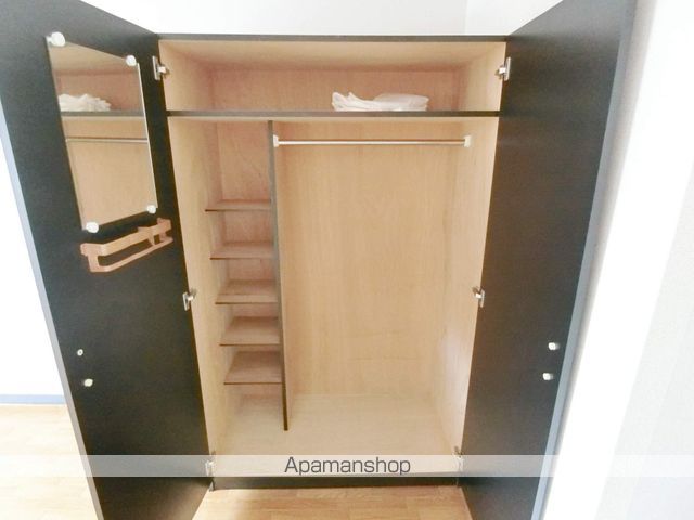 Fok.21の内装写真