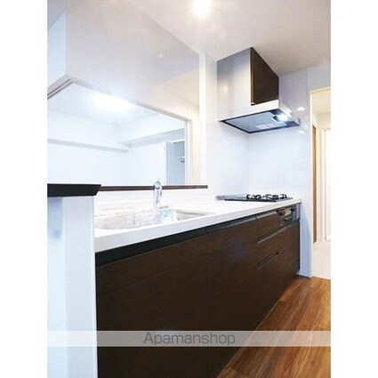 ラトゥール代官町ＥＡＳＴ[2LDK/67.6m2]のキッチン