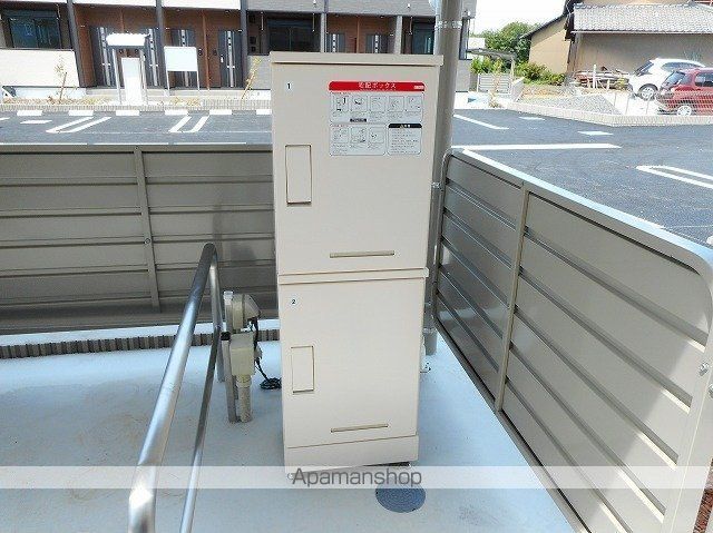 レガーレ ドゥエの内装写真