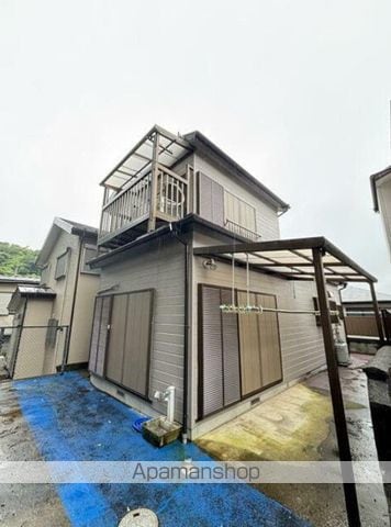 横須賀市不入斗町3丁目住宅