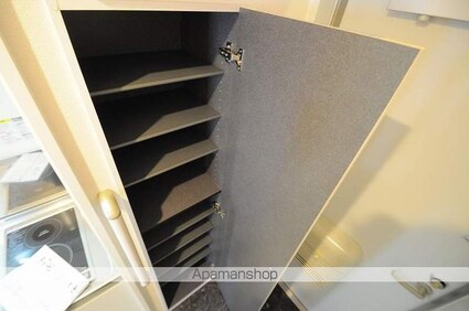 レオネクストパジェント博多[1K/23.31m2]の収納