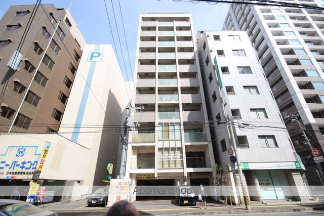 グラビスコート八丁堀の外観写真