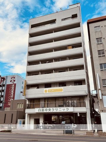 第三西林ビルの外観写真