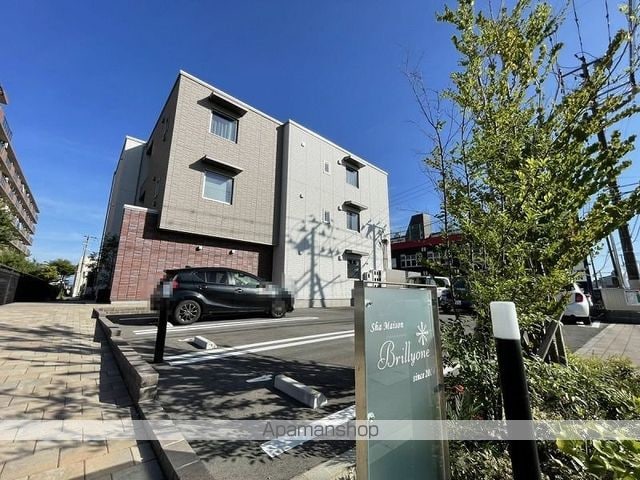 シャーメゾンブリリオンの外観写真