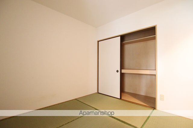 岸田マンションの内装写真