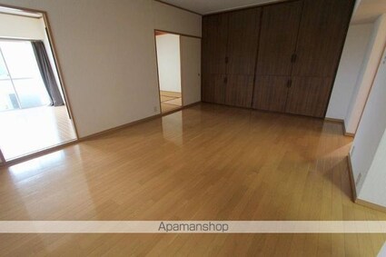 石清尾ハイツ６０２号[3LDK/79.06m2]のリビング・居間