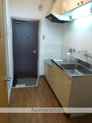 コーポ島町の内装写真
