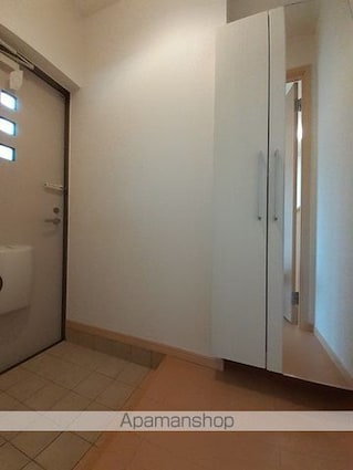 イエローストーン[1LDK/37.57m2]の玄関