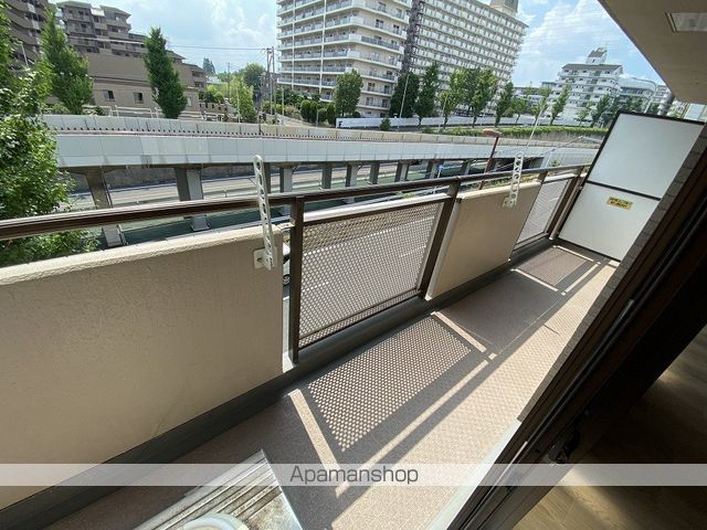 インプルーブ RYOKUCHIKOENの内装写真